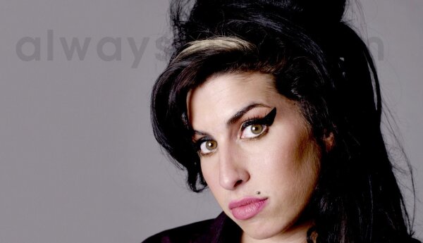 PRZEDPREMIEROWO: Amy Winehouse w "Milionerach"